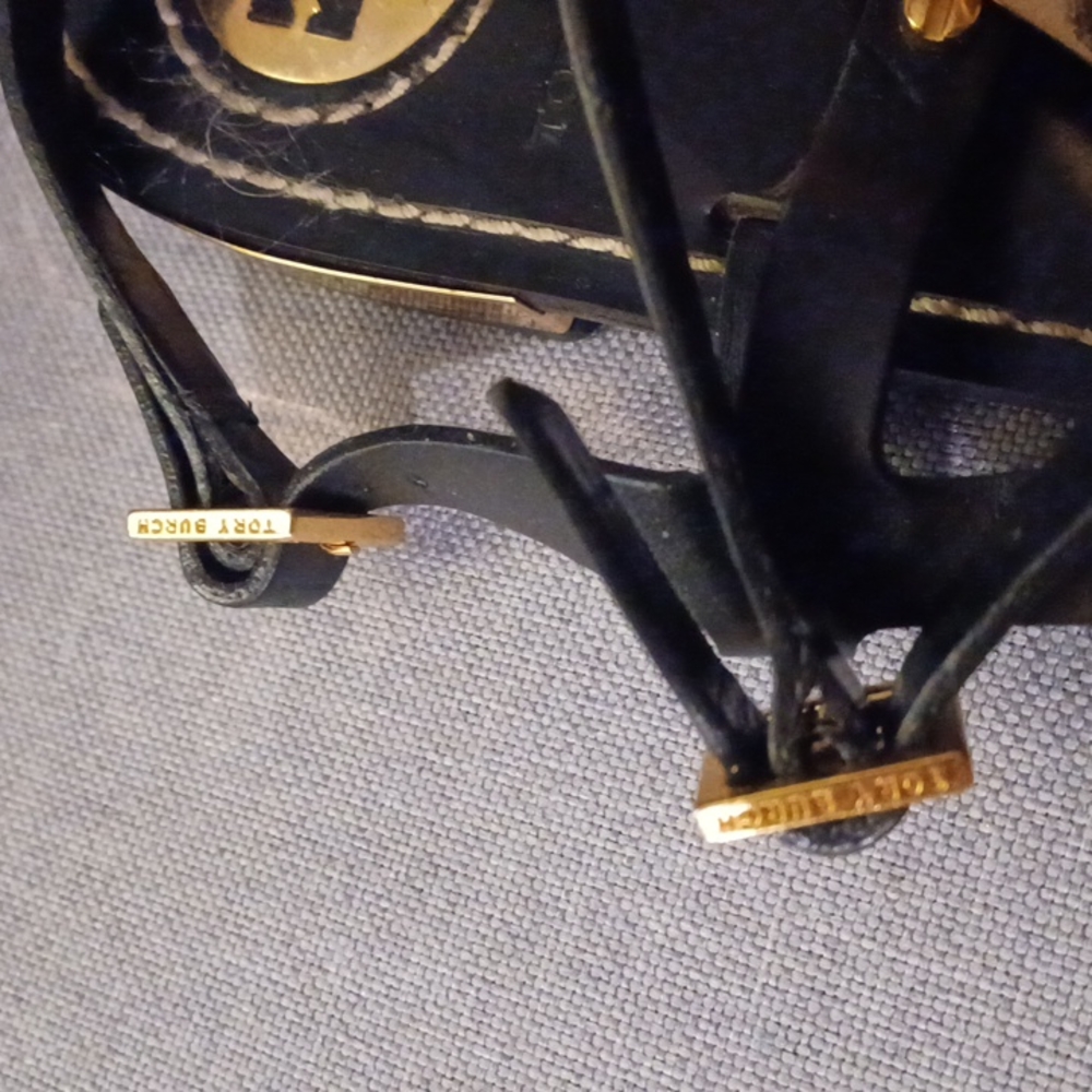 Tory Burch - Picture 4 of 8